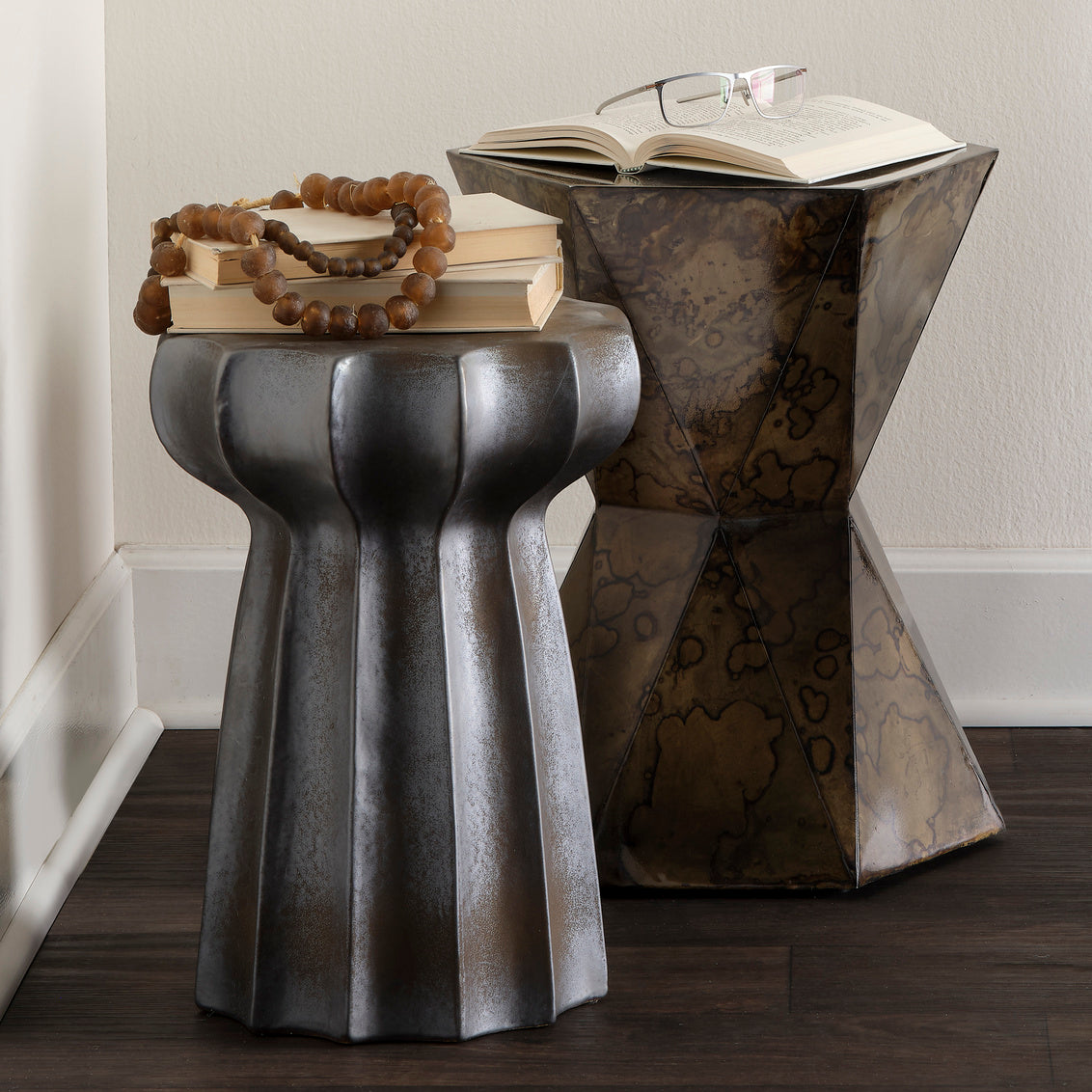 Jamie Young Oyster Side Table -D. -ST 20OYST-STCH