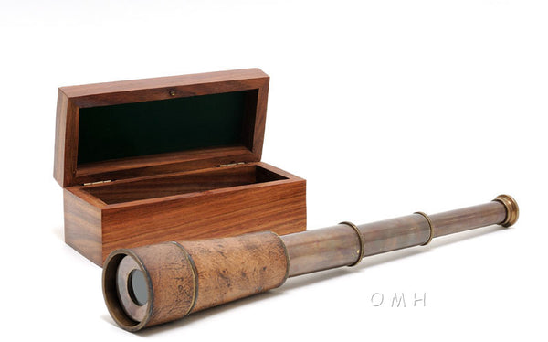 OMH Handheld Telescope in wood box ND023
