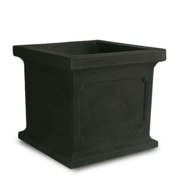 Crescent Garden 24" Estate Planter