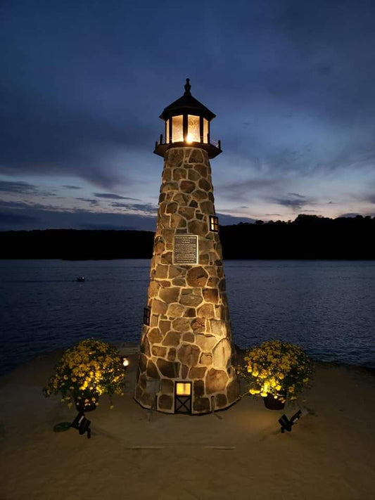 Beaver Dam Custom Lighthouses
